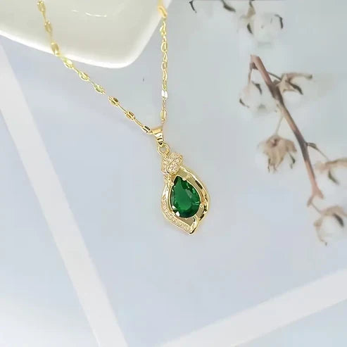 Liana Moretti Pendant Necklace