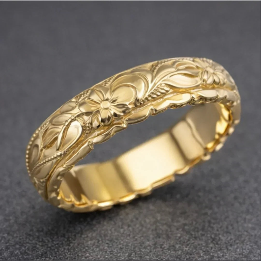 Timeless Golden Chain Ring