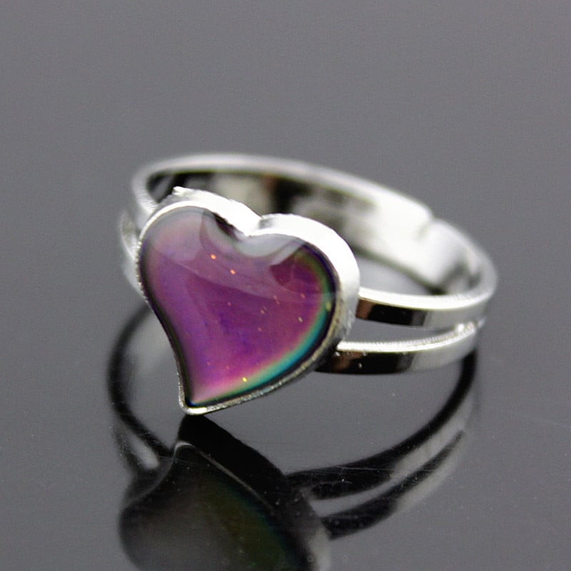Color-Changing Heart-Shaped Thermochromic Ring