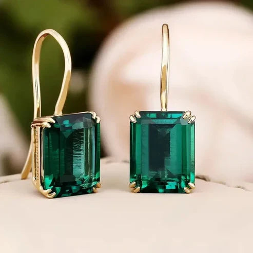 Viviana Corval Studs