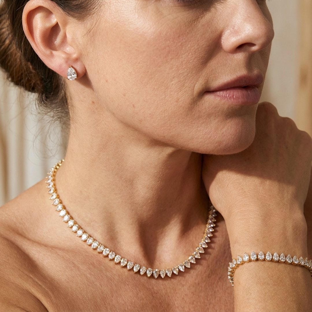 Gorgeous Round Cut Cubic Zirconia Bridal Set with Complete Accessories