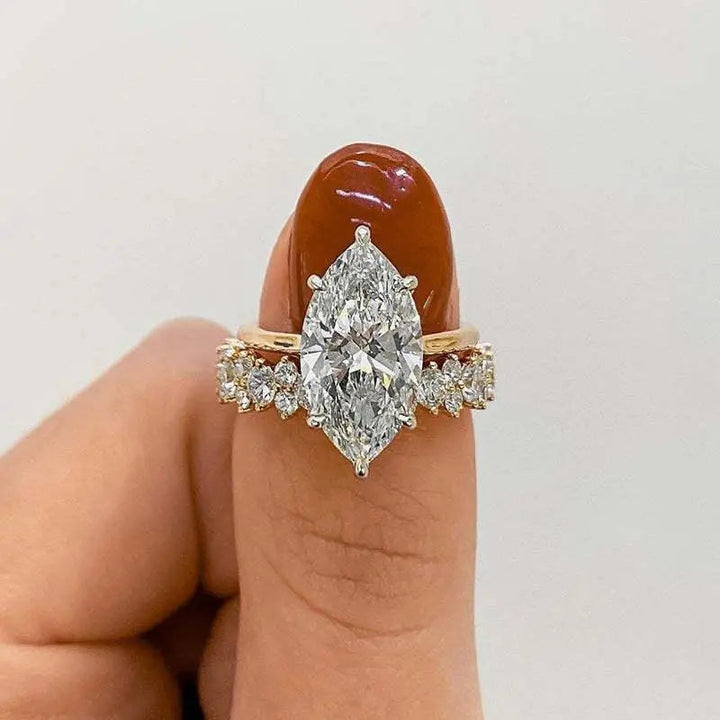 Marquise-Shaped Diamond Gold Ring