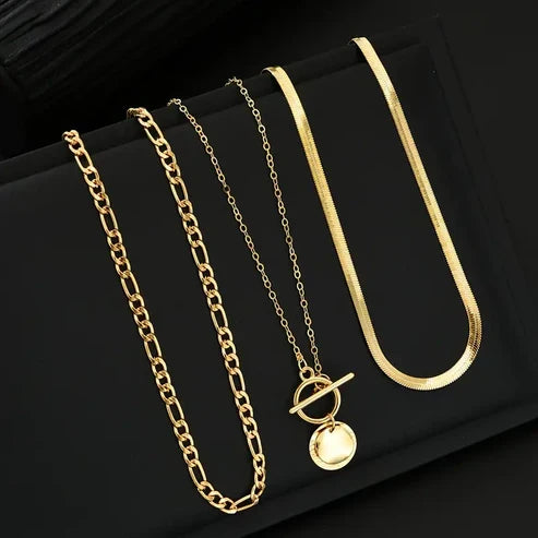Savira Layered Necklace with Textured Coin Design