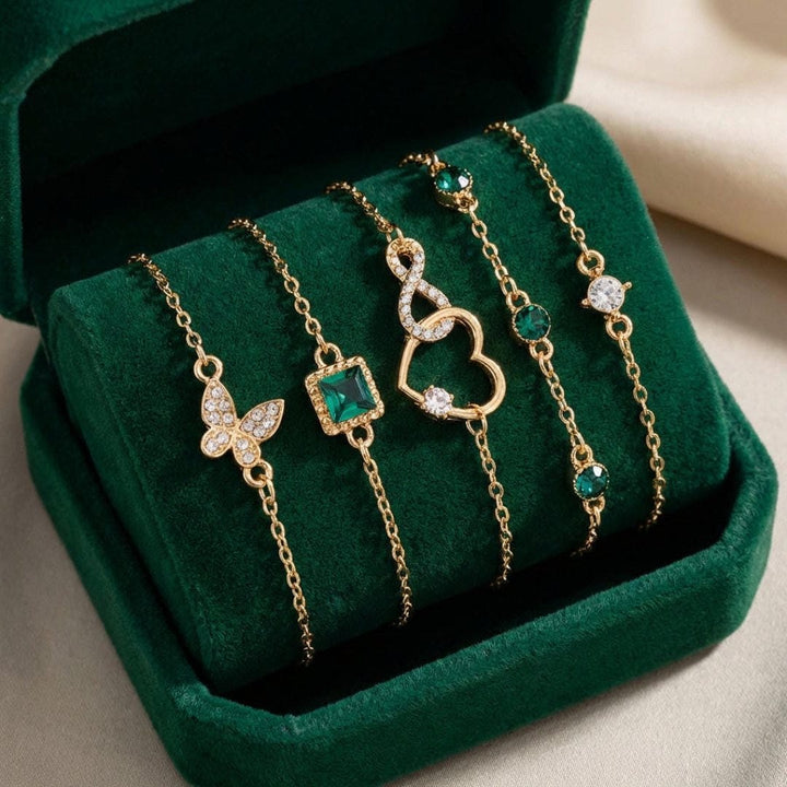 Emerald Heart Gemstone Bracelet Set