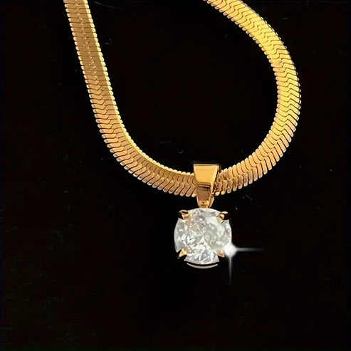 Chic Rhinestone Pendant Necklace