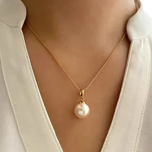 Elegant Golden Pearl Jewelry Set
