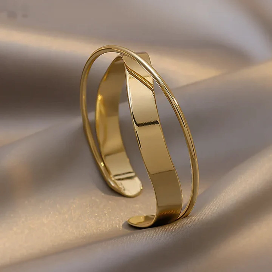 Eternal Gold Bracelet