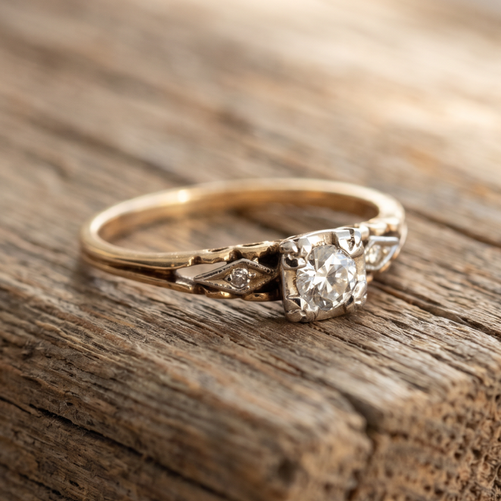 Vintage Zirconia 14K Gold Band