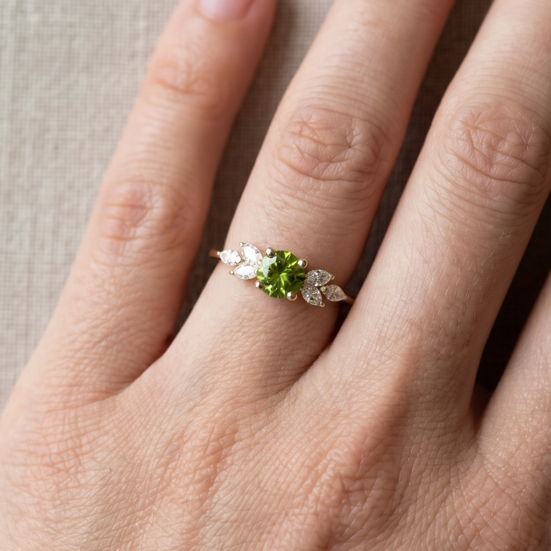 Retro Zirconia Olive Band