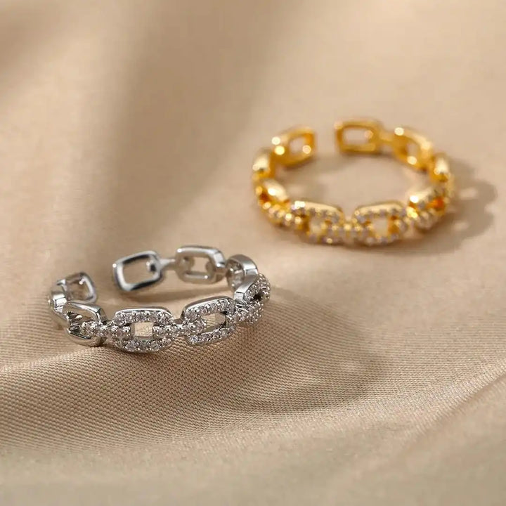 Verona Adjustable Chain Link Ring