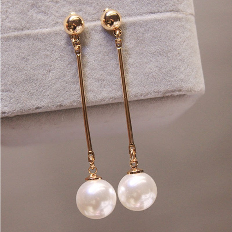 Chic Drop Earrings Showcasing Distinctively Crafted Pearls
