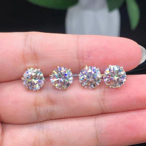 Tera Stud Earrings