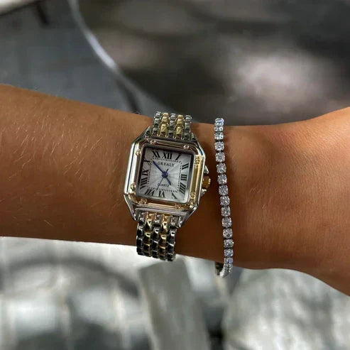 Fienna Timepiece