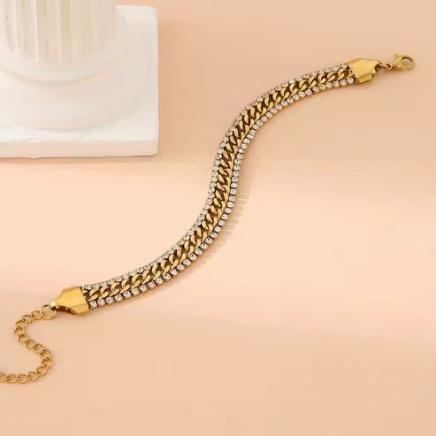 Vela Bangle Bracelet