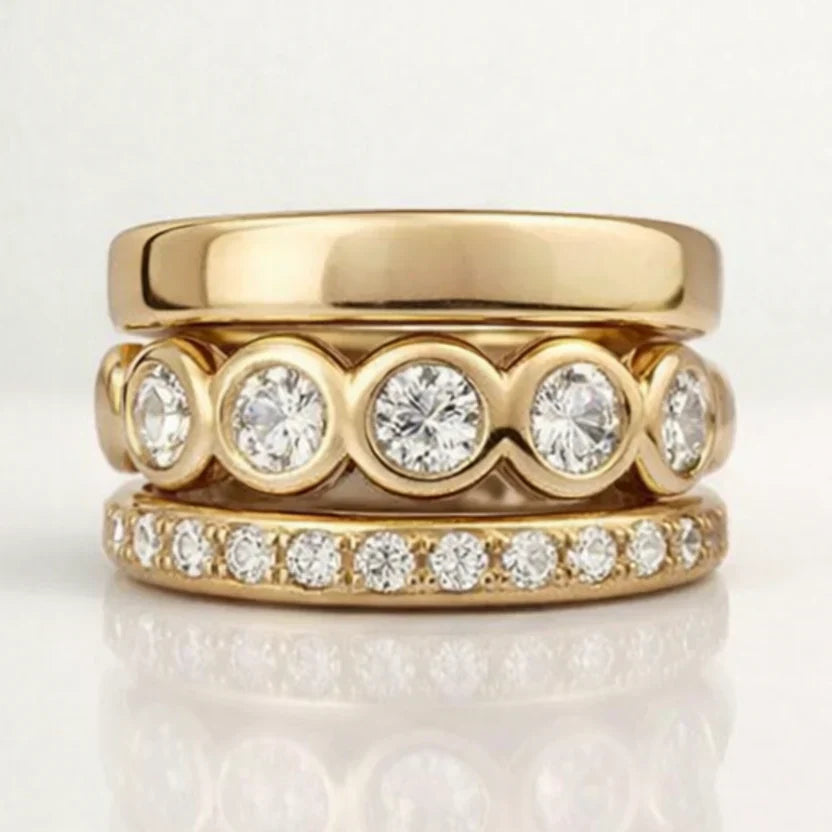 Zirconia Crafted Gold Band