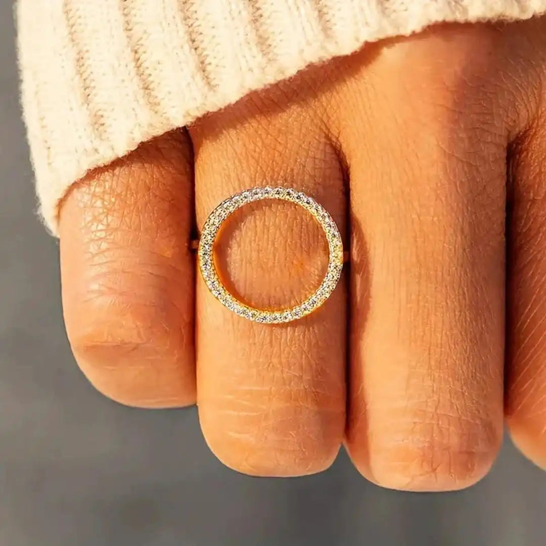 Round Ring with Cubic Zirconia