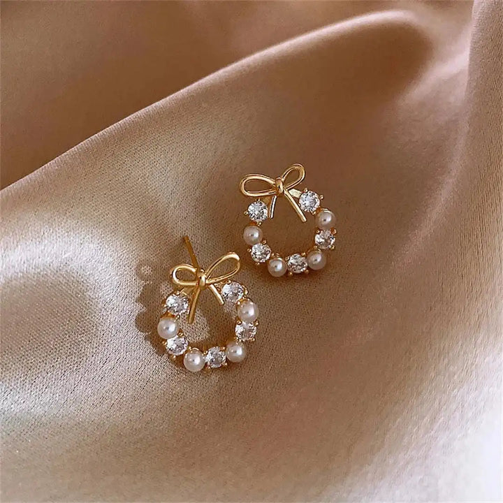 Pearl Bow Round Stud Earrings