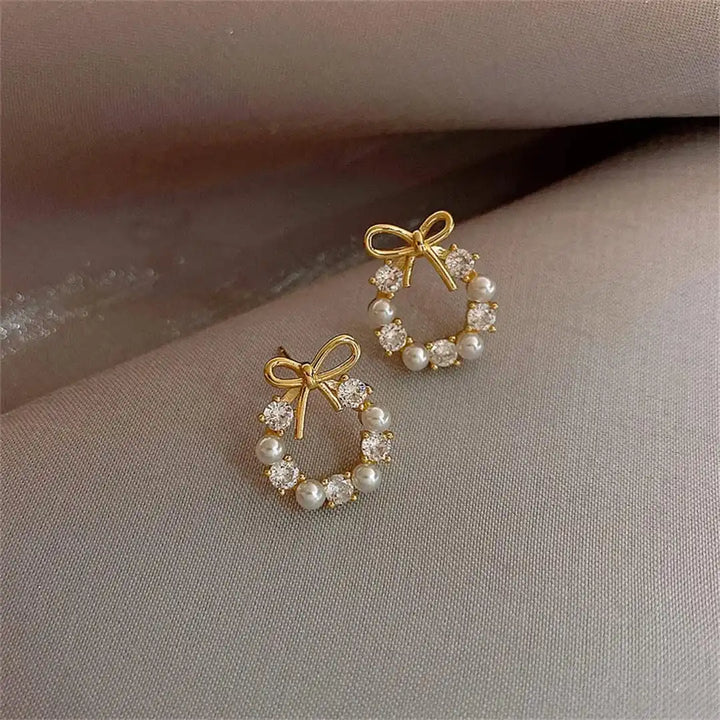 Pearl Bow Round Stud Earrings