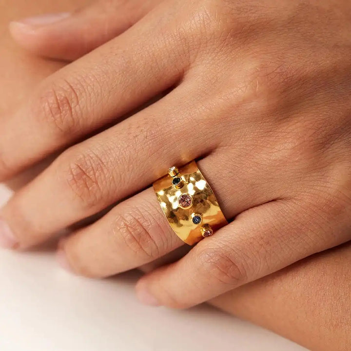 Vintage Gold Cubic Zirconia Band Ring