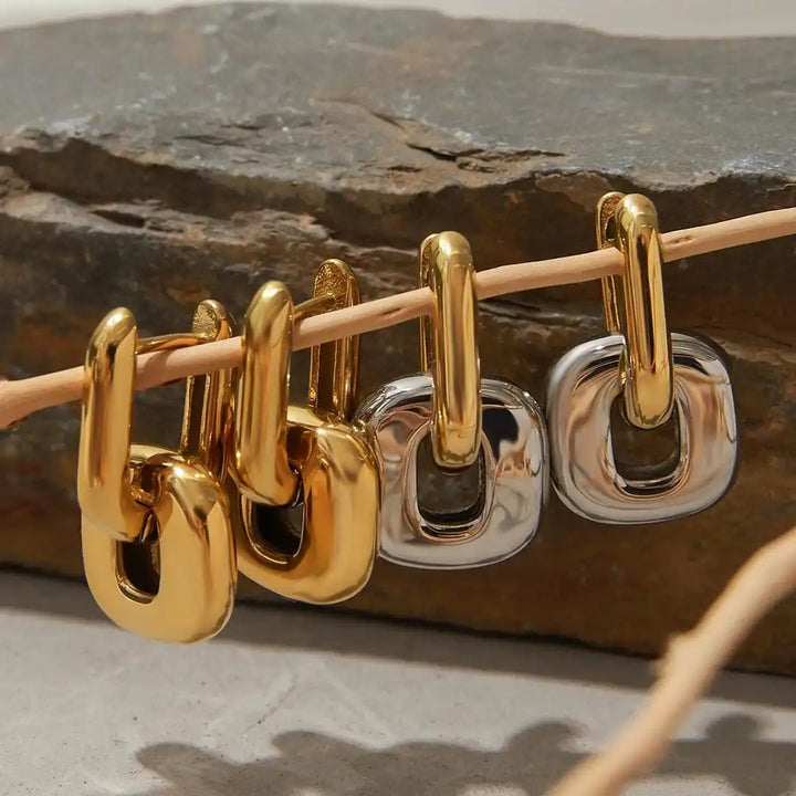 Chic Dual-Tone Gold Oval Earrings