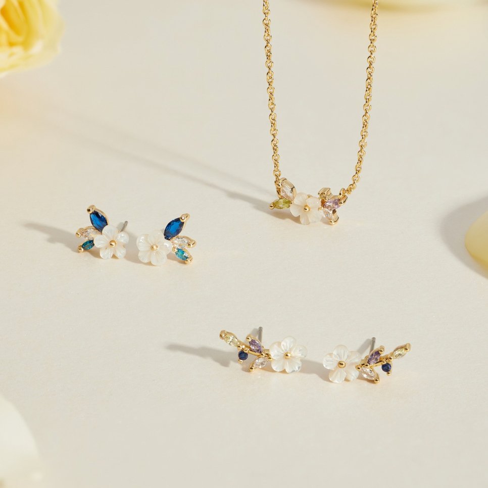 Ivory Petal Crystal Earrings