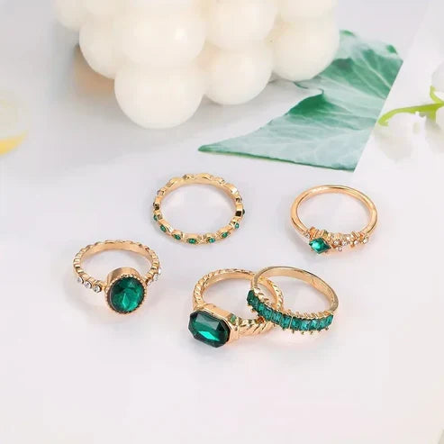 Zarina Elegant Emerald Ring Collection