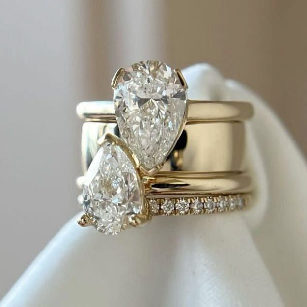 Retro Dual Zirconia Drop Ring