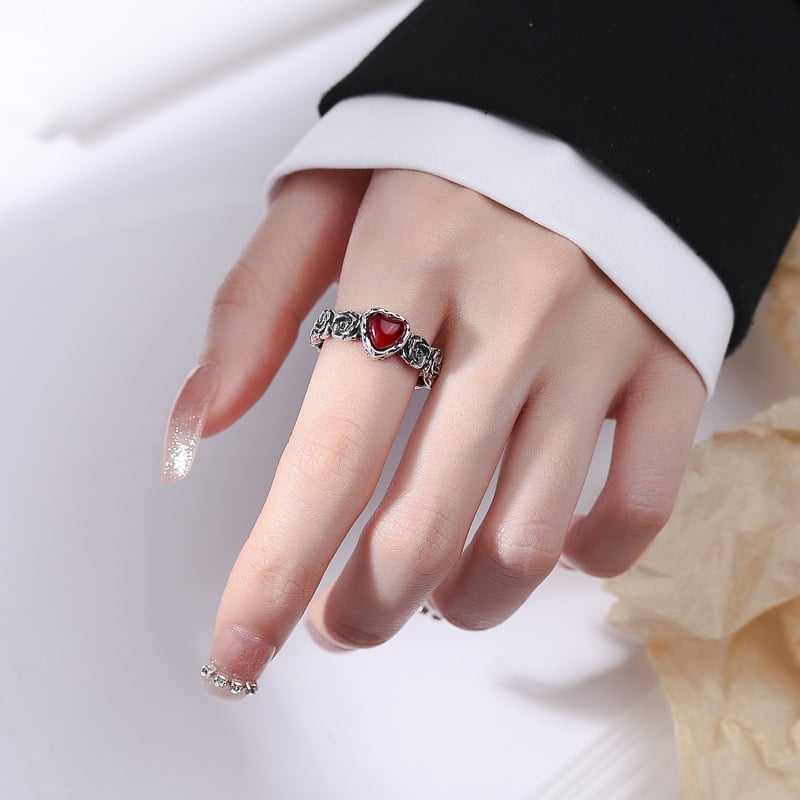 Vintage Silver Rose Heart Ring