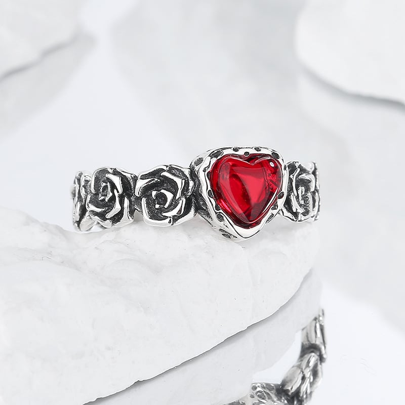 Vintage Silver Rose Heart Ring