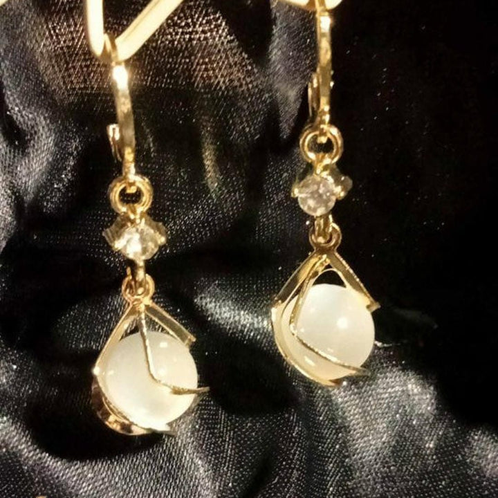 Iridescent White Drop Earrings