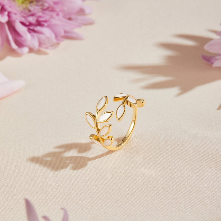 Golden Leaf Motif Ring Design