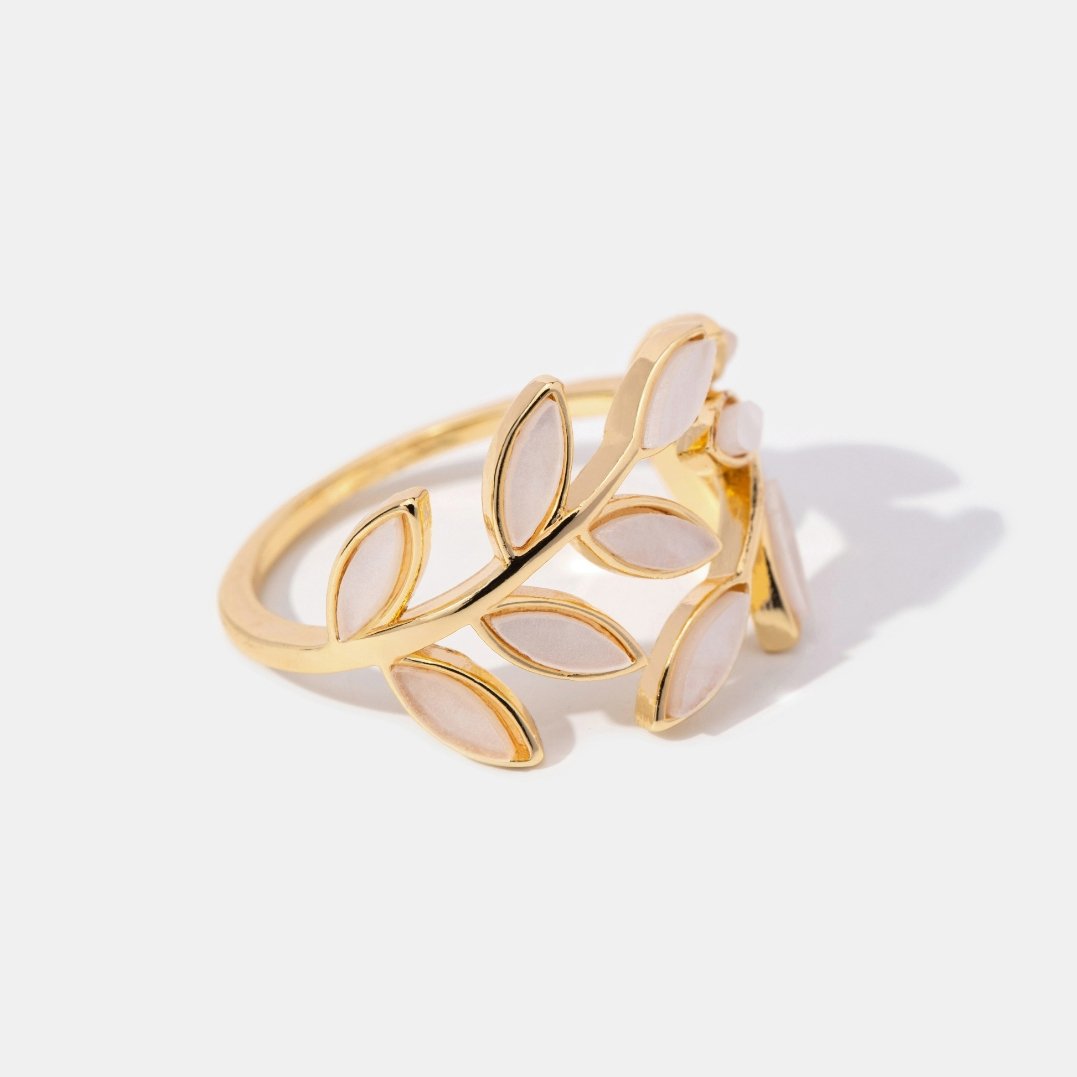 Golden Leaf Motif Ring Design
