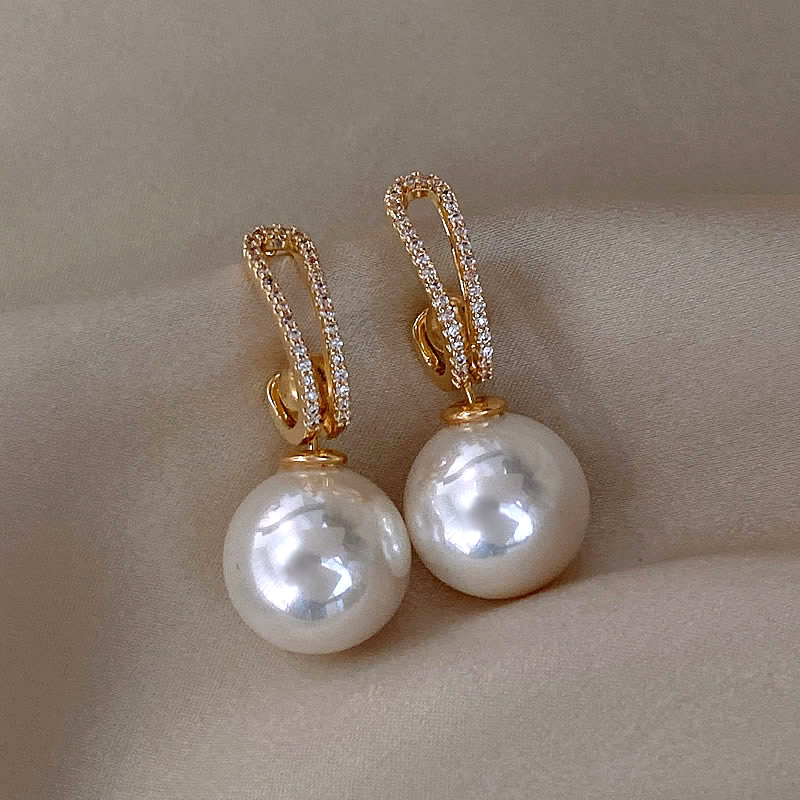 Stylish Pearl Earrings Embellished with Zirconia Details