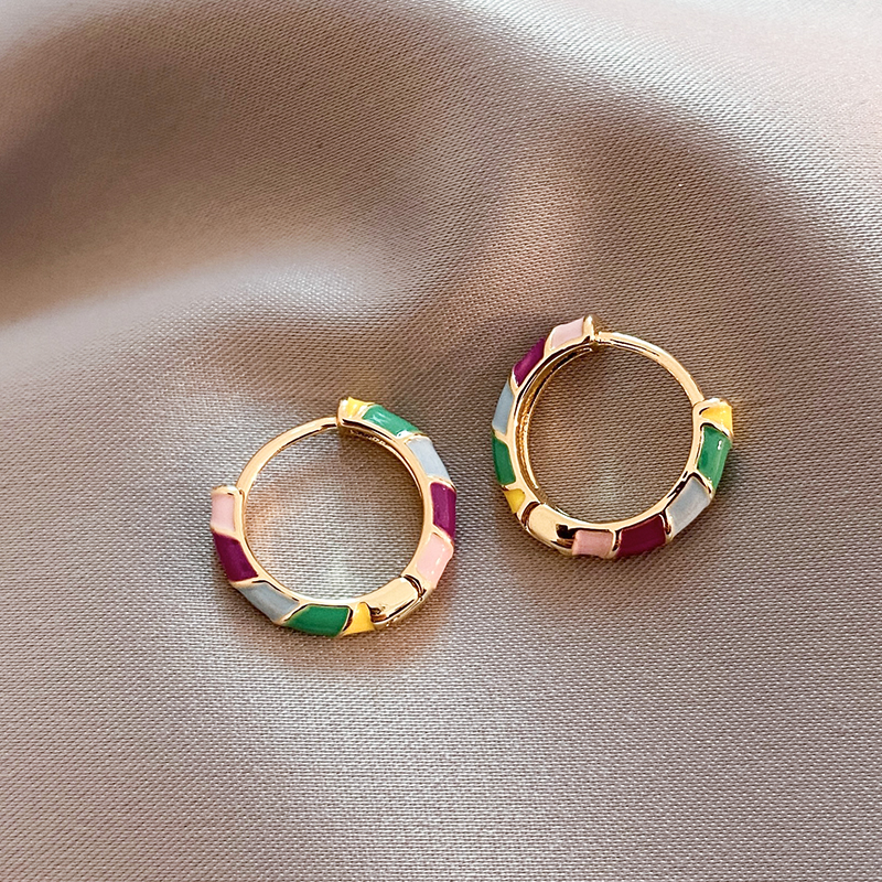 Stylish Gold Earrings Embellished with Colorful Enamel