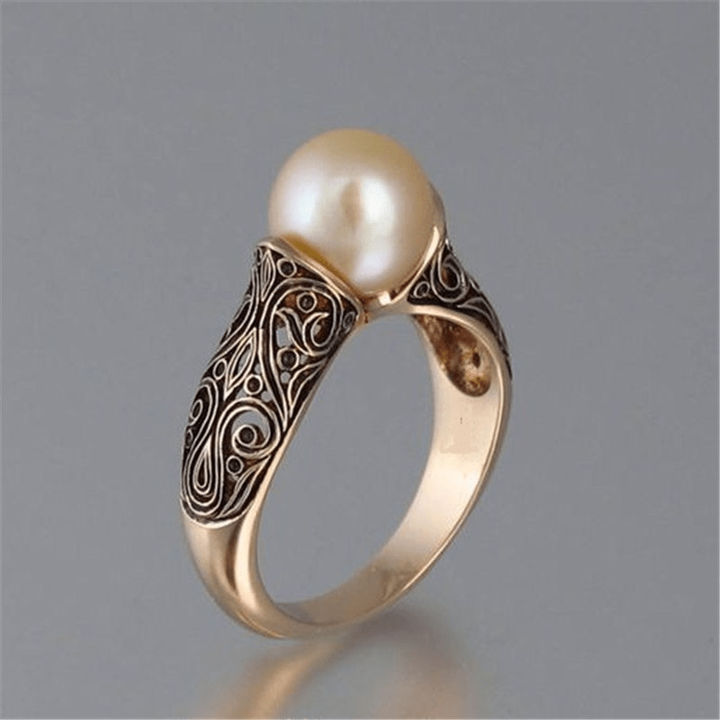 Timeless Gold Band Featuring a Vintage Pearl