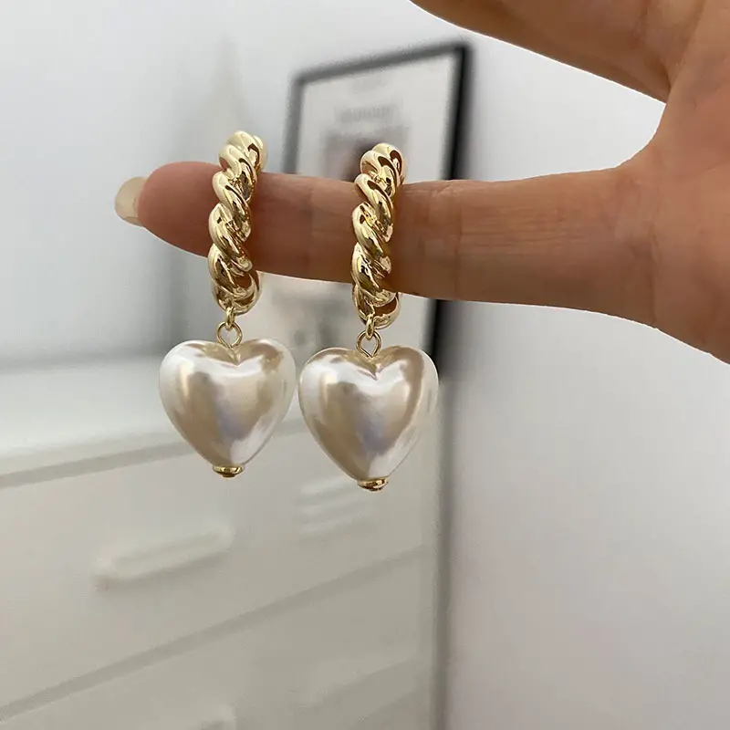 Elegant Heart-Shaped Pearl Earrings