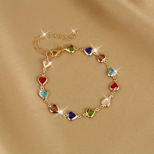 Vibrant Heart Gold Bracelet