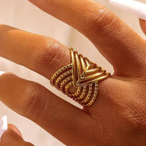Golden Design Ring