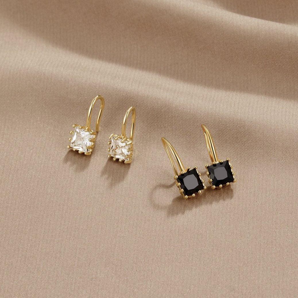 Captivating Crystal Dangle Earrings