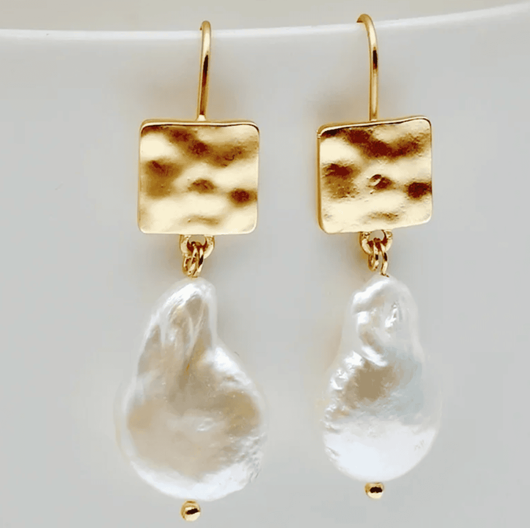 Retro-Style Freshwater Pearl Earrings