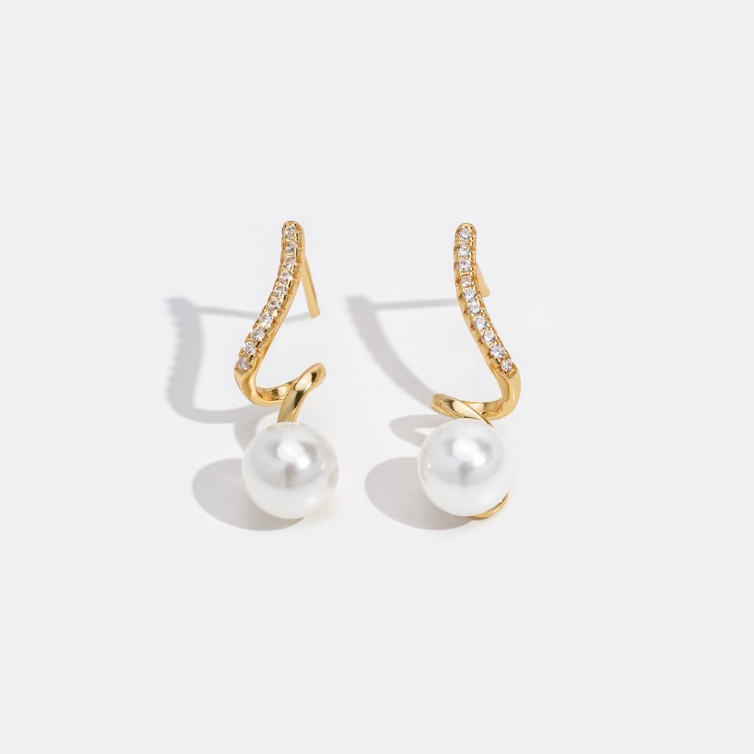 Lustrous Wave Pearl Earrings with Iridescent Finish